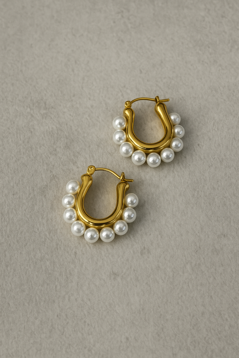 AME Luxe 003: Pearls Gold Earrings