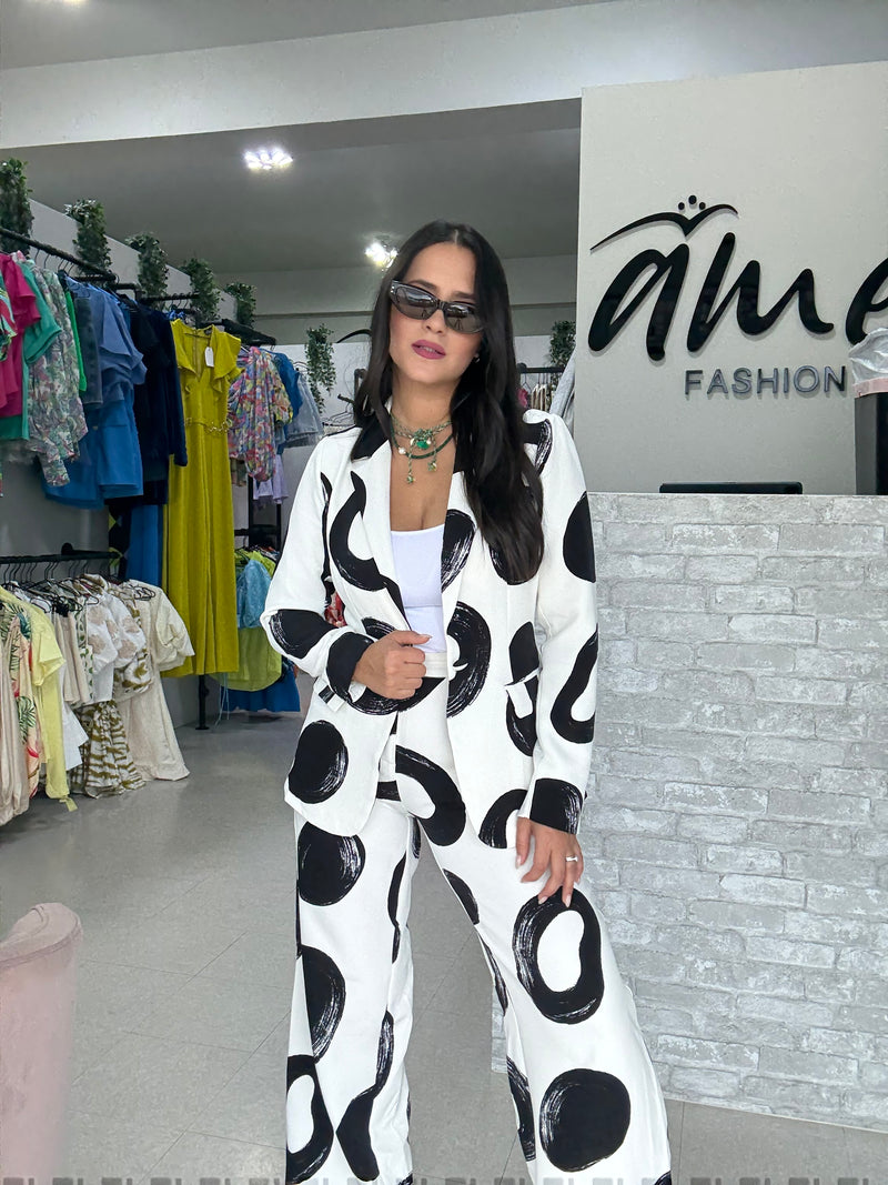 Bold Dots Black Blazer Set