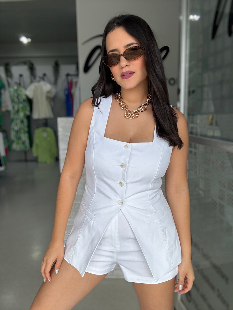 White Vest Short Set