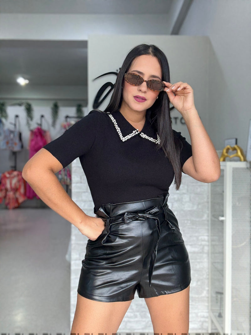 Pearls Collar Black Top