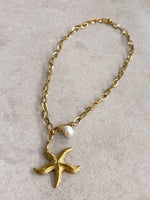 AME Luxe 008: Gold Starfish Necklace