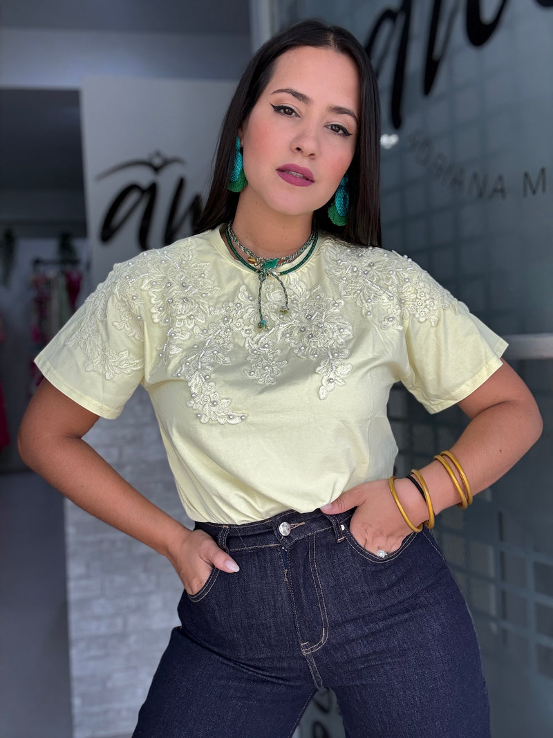 Light Yellow Appliqué T-shirt