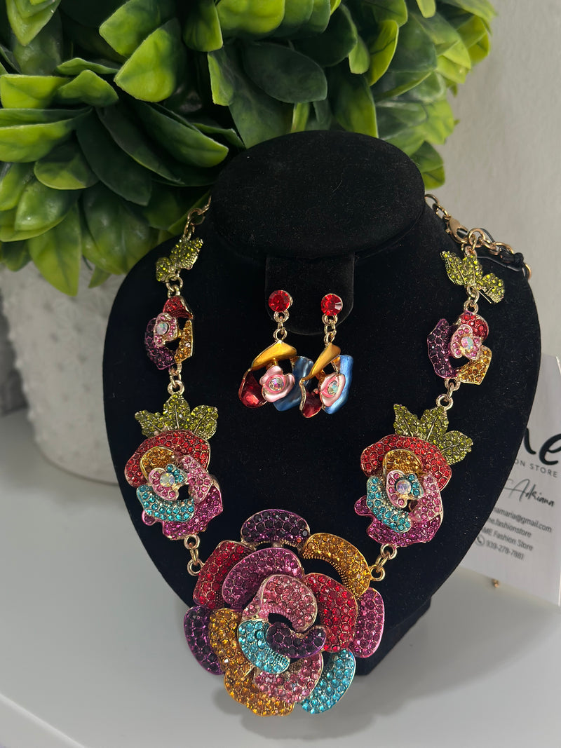 Rhinestones Flowers Necklace Set